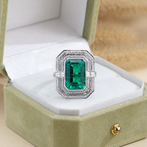 Bague Messi Jewelry MSR-2059 18k émeraude et diamant de laboratoire - Product Image 3