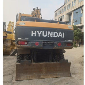 Excavatrice sur pneus Hyundai 150W-9 210W-9 210 Volvo EW145B EW145B EW180B EW160C EW210C d'occasion en bon état à vendre - Product Image 1