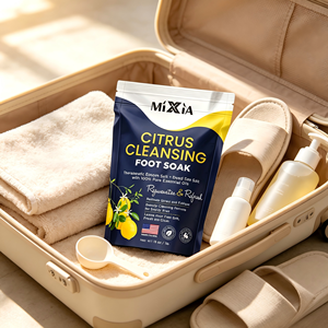 <span class=keywords><strong>Sel</strong></span> <span class=keywords><strong>de</strong></span> Bain Exfoliant pour les Pieds à l'Huile d'Arbre à Thé Footasoak – Pack <span class=keywords><strong>de</strong></span> Sels Exfoliants pour les Pieds - Product Image 4