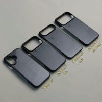 Trois côtés entoure la rainure intérieure en plastique dur givré noir Ultra mince mat PC Mobile dos pour iPhone 17 Pro Max coque de téléphone
