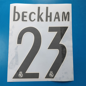 Camiseta de Fútbol del Real Madrid 2005 2006 con Número Termoestampado de Zidane, Ronaldo, Raúl, Beckham - Product Image 2