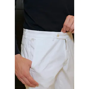 Pantalones Chinos de Algodón Blanco para Primavera/Verano - Product Image 2