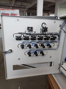 Niedriger Preis Dreiphasen-Schalttafel Automatischer APFC-Controller IP65 Wasserdichte Strom verteilung für den industriellen Gebrauch - Product Image 4