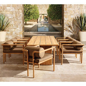 Conjunto de Comedor Moderno para Exteriores, Resistente a la Intemperie, Mesa y Sillas de Teca Minimalistas - Product Image 1