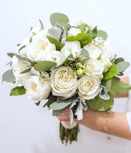 Fiori Artificiali Classici Avorio per Matrimonio, Bouquet da <span class=keywords><strong>Giardino</strong></span> con Rose, Ranuncoli e Tulipani Effetto Reale per Decorazioni Nuziali - Product Image 1