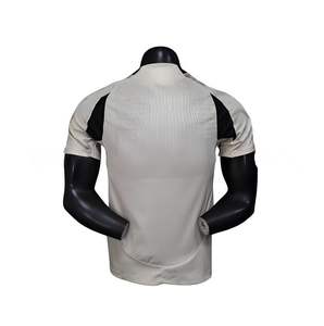 Camisetas de Local y Visitante de la Bundesliga 2526 para RB Leipzig y Red Bull, Cesc Fabregas, Oppenheimer, Simmons, Raum, Versión para Fanáticos - Product Image 6