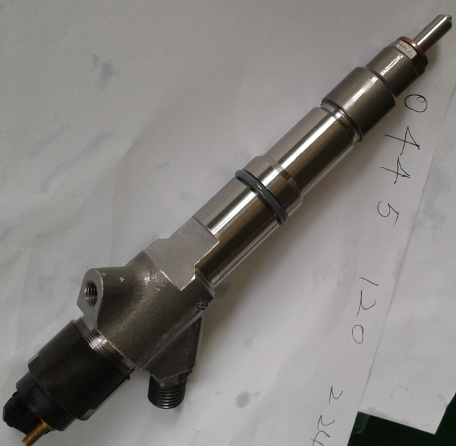 China Made New Common Rail Fuel Injector 0445120357  for CNHTC