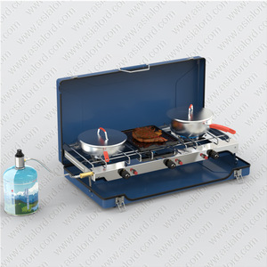 Réchaud de <span class=keywords><strong>camping</strong></span> pliable portable d'extérieur à <span class=keywords><strong>gaz</strong></span>, trois brûleurs, coupe-vent, style <span class=keywords><strong>Primus</strong></span>, en acier inoxydable, pour 3 à 5 personnes, design compact - Product Image 1