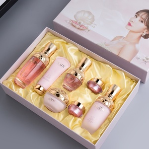 Ensemble de soins de la peau O'KADY Pearl Essence 7 pièces |   Kit de beauté éclaircissant, raffermissant et hydratant |   Ensemble de soins anti-âge pour le visage complet - Product Image 6