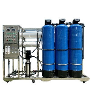 Machines de purification d'eau de 200 à 250 litres par heure, purificateur d'eau par osmose inverse, équipement de traitement de l'eau avec prix d'usine - Product Image 1