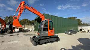 Mini-excavatrice sur chenilles Hitachii ZX75U d'occasion, certifiée CE, hydraulique, 7 tonnes, 0,35 m3, en stock, à vendre - Product Image 2