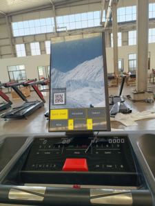 Tapis roulant commercial JS 2025 nouveau design avec tapis roulant à écran rotatif pour téléphone portable tapis roulant vidéo HD - Product Image 3