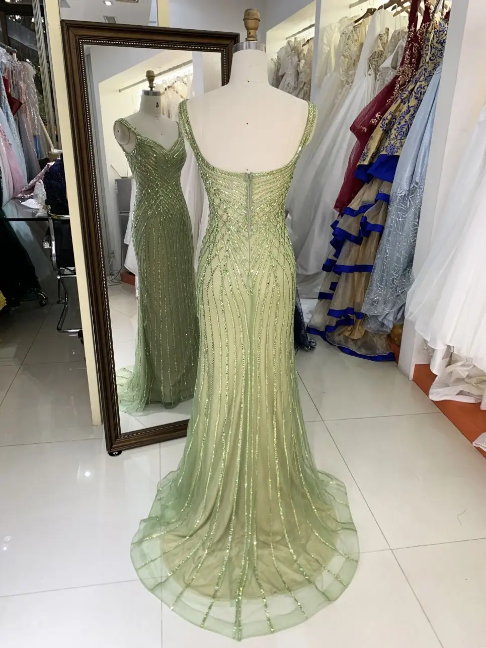 New luxury wholesale sage beading chain long gowns evening dresses women for prom 2025