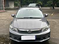 Honda Civic Sedán 2012 1.8L Automático Gasolina 5 Plazas Interior de Tela Oscura 6 Bolsas de Aire Volante a la Izquierda Neumáticos R16 Emisión Euro V
