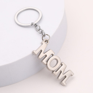 Portachiavi personalizzato con lettera in metallo caldo con portachiavi in lega di zinco creativo in lega di zinco - Product Image 3