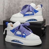 Baskets de sport décontractées montantes blanches pour hommes, nouvelle collection 2026, avec amorti, semelle épaisse et surélevée, tige en microfibre et semelle extérieure en polyuréthane
