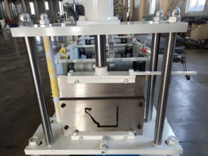 Haide công nghiệp chìm kim loại mưa máng xối hồ sơ lạnh cuộn tạo thành máy mái máng xối Máy làm - Product Image 3