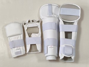 Protectores de Muñeca y Codo XLAN, Equipo de Protección Transpirable Hecho de Tela Resistente, Apto para Taekwondo y <span class=keywords><strong>Karate</strong></span> - Product Image 2
