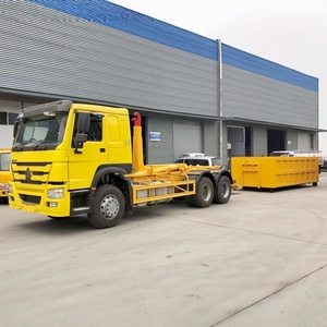 Camion de ramassage des déchets HOWO 6x4 à benne relevable, capacité 20-25 m³, benne à déchets à crochet à vendre - Product Image 2