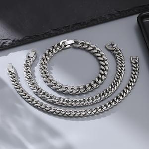 Bracciale Punk Semplice Fatto a Mano con Catena Cubana Impermeabile in Acciaio Inossidabile, Gioielli alla Moda per Uomo e Donna, Vendita all'Ingrosso 2026 - Product Image 1