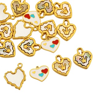 Colgante de Corazón de Acero Inoxidable con Diseño de Corona para la Fabricación de Collares, Accesorios de Joyería 351 WLL351 - Product Image 4