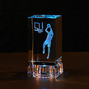 Lámpara <span class=keywords><strong>de</strong></span> Noche con Bola <span class=keywords><strong>de</strong></span> Cristal <span class=keywords><strong>de</strong></span> Cuarzo Transparente con Figura <span class=keywords><strong>de</strong></span> Estrella <span class=keywords><strong>de</strong></span> Baloncesto Kobe Iverson, Base <span class=keywords><strong>de</strong></span> Madera Iluminada, Regalo <span class=keywords><strong>de</strong></span> Cumpleaños Creativo - Product Image 3
