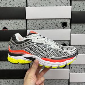 Chaussures de sport de luxe de haute qualité pour couple, design multicolore, semelles épaisses, chaussures de marche à lacets, chaussures décontractées 2026 - Product Image 4