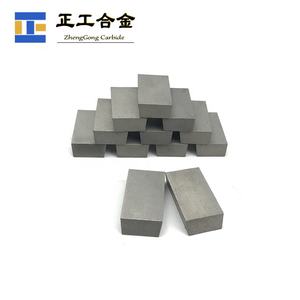 Oferta Especial: Insertos de Botón de <span class=keywords><strong>Carburo</strong></span> de <span class=keywords><strong>Tungsteno</strong></span> Sinterizado YG6X/YG8/K10 de un Solo Filo, 25*5*13.5mm, 8% Co, de Alto Rendimiento para Piezas de Desgaste y Perforación - Product Image 1