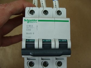 C60 C60A 3P เซอร์กิตเบรกเกอร์ <span class=keywords><strong>Multi9</strong></span> สำหรับ PLC - Product Image 2