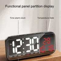 Horloge murale à miroir LED moderne créative multifonctionnelle Réveil électronique pour les étudiants pour le bureau et la coiffeuse