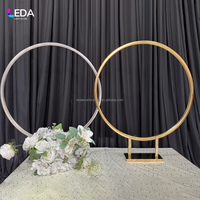 Support floral en métal doré LEDA pour décoration d'événements de mariage, centre de table de mariage