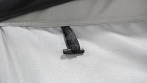 Carpa de techo con carcasa de aluminio, sistema de expansión de pistón de baja expansión, vástago con sellado, lona higroscópica y drenaje OEM - Product Image 5