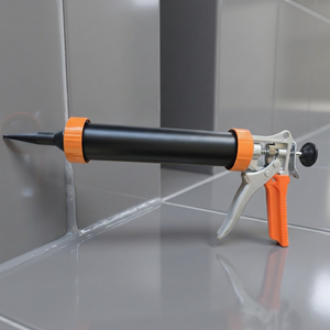 Pistolet à coulis manuel haute pression avec corps en aluminium léger pour le <span class=keywords><strong>jointoiement</strong></span> de précision des carreaux de céramique et de <span class=keywords><strong>pierre</strong></span> et le <span class=keywords><strong>jointoiement</strong></span> des briques - Product Image 1