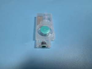 Enchufe directo de amortiguador de tinta azul Original de alta calidad para cabezal de impresión EPS I3200/i1600/4720/XP600/TX800/DX5 - Product Image 3