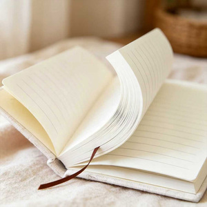 Quaderno A5 in tela con pagine a righe, personalizzato con simpatico <span class=keywords><strong>volpe</strong></span> addormentata in tessuto - Product Image 4