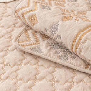 Housse de canapé sectionnelle matelassée géométrique pour chiens, enfants, animaux de compagnie Protecteur de meubles - Product Image 5