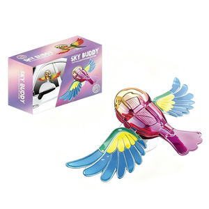 Adorno Exterior de Coche con Diseño de Pájaro Volador, Decoración de Plástico para Espejo Retrovisor y Techo, Juguete Novedoso - Product Image 1