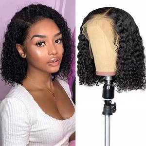 Nouvelle perruque courte bouclée pour femme, perruque synthétique à boucles fines de type africain, avec dentelle frontale, vente en gros - Product Image 6