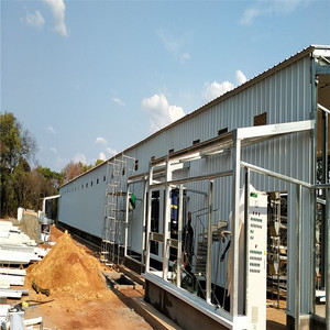 Pollaio Prefabbricato in Acciaio a Basso Costo con Controllo Ambientale e Alta Resistenza al Vento - Product Image 1