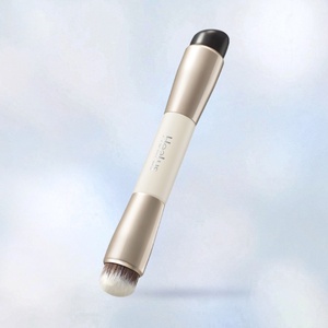 Dr.G Healus pennello per la pulizia del viso con punta delle dita - Product Image 1