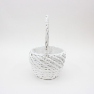 <span class=keywords><strong>Petit</strong></span> <span class=keywords><strong>panier</strong></span> de fleurs fait main <span class=keywords><strong>en</strong></span> saule naturel de style frais <span class=keywords><strong>blanc</strong></span> ovale - Product Image 3