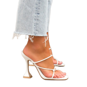 <span class=keywords><strong>Décolleté</strong></span> da sposa con motivo floreale da donna con <span class=keywords><strong>tacco</strong></span> <span class=keywords><strong>medio</strong></span> sottile bianche scarpe con cinturino alla caviglia da sposa con soletta sottile in PU - Product Image 1