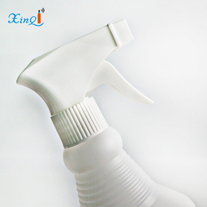 Spray Bottle 750ml Custom Plastic Trigger Spray Bottle Car Cleaning Packaging