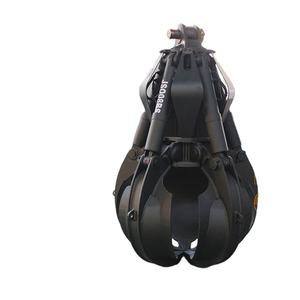 Excavadora Hidráulica con Garra Rotatoria para Troncos Tipo Cáscara de Naranja - Product Image 1