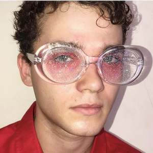 Gafas de Sol de Moda 2020, Personalizadas para Mujer, Montura Transparente Colorida, Lentes Brillantes, Colores Dulces, Ovaladas - Product Image 1