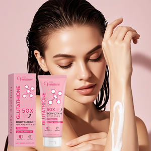 Lotion corporelle éclaircissante et anti-âge multi-effets Lotion hydratante et blanchissante pour éclaircir et revitaliser votre peau - Product Image 2