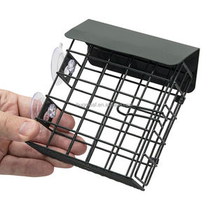 Mangiatoia per Uccelli da Giardino in Metallo con Supporto Singolo per Torta, Catena per Appendere e Ventose - Product Image 5