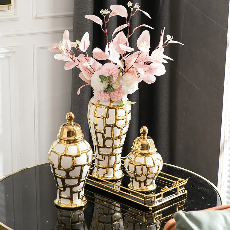 Toptan özel beyaz ve altın çizgili ev dekoratif büyük uzun boylu büyük zemin seramik zencefil kavanoz vazo için kapaklı çiçek