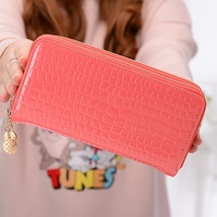 Sac à main longue pour femme style vintage motif alligator, sac de téléphone portable coréen, porte-monnaie à fermeture éclair – Vente en gros usine