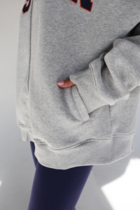 Felpa Traspirante Stile Varsity con Collo Alto, Tessuto in Spugna, Lettere Ricamate sul Davanti <span class=keywords><strong>per</strong></span> <span class=keywords><strong>Donna</strong></span> - Product Image 6